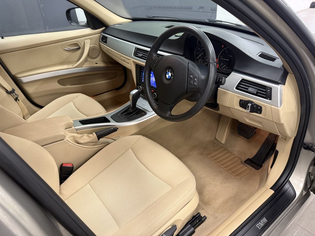 Used BMW 3 Series 2009 for sale - 76710972: Photo 19