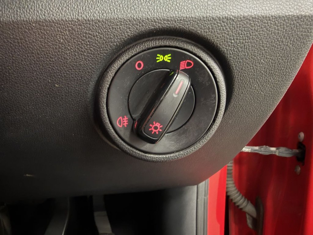 Used Volkswagen up! 2014 for sale - 77891096: Photo 16