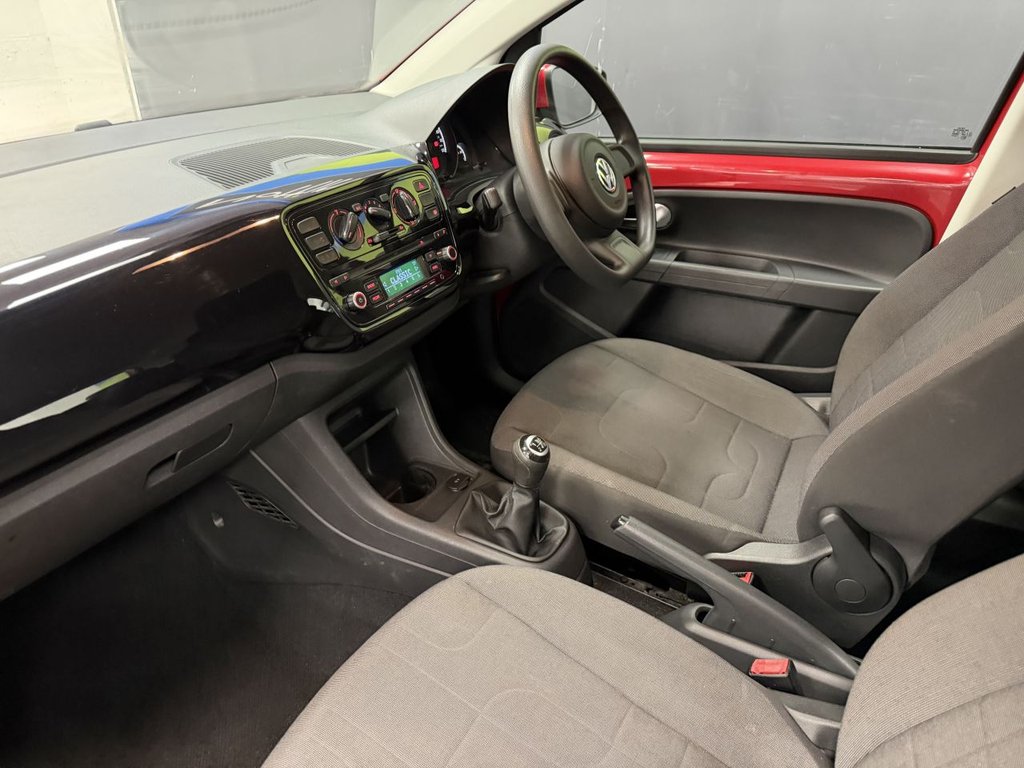 Used Volkswagen up! 2014 for sale - 77891096: Photo 25