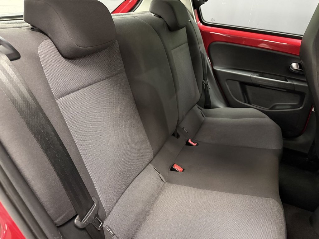 Used Volkswagen up! 2014 for sale - 77891096: Photo 29