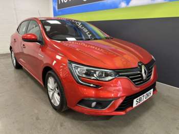 Used Renault Megane 2017 for sale - 74117810: Photo