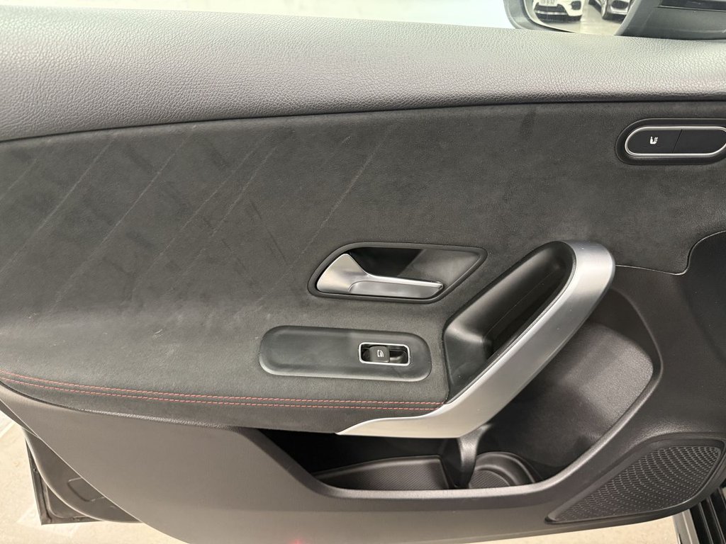 Used Mercedes-Benz A-Class 2018 for sale - 76590735: Photo 42