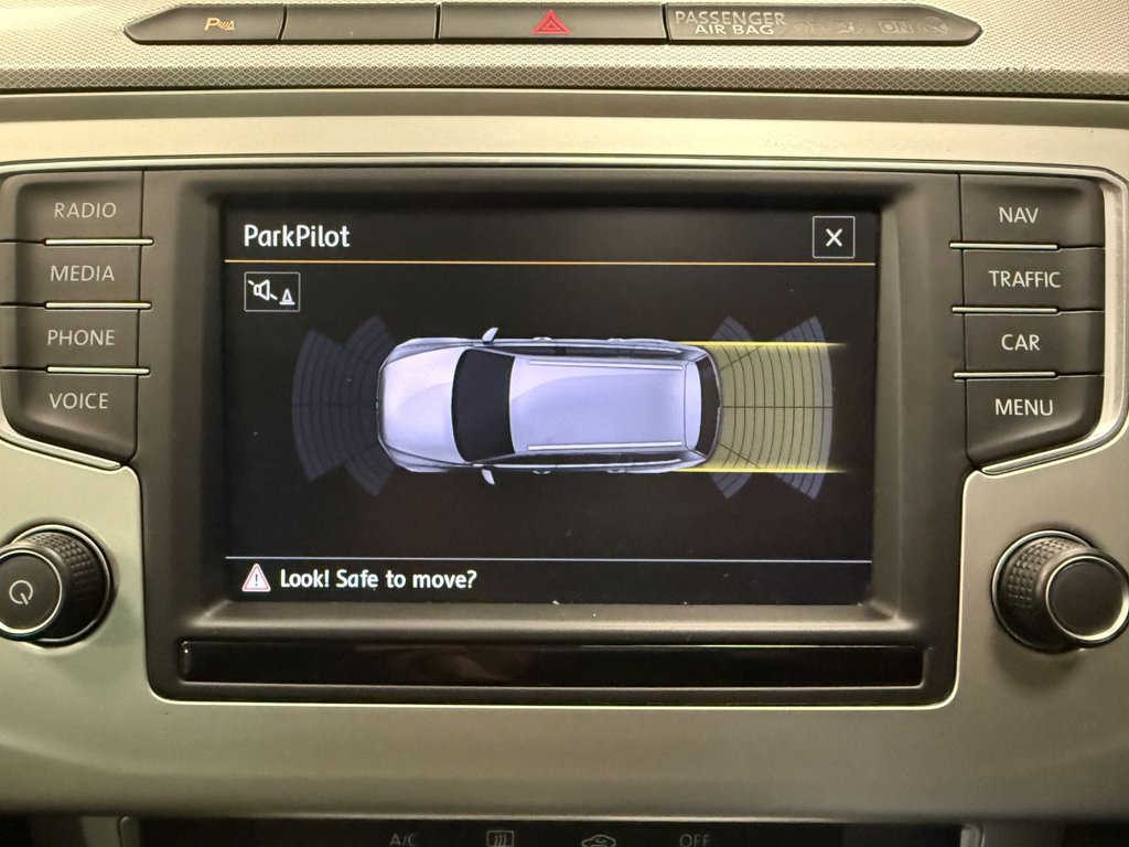 Used Volkswagen Passat 2015 for sale - 76106076: Photo 26