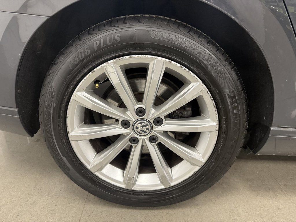 Used Volkswagen Passat 2015 for sale - 76106076: Photo 45