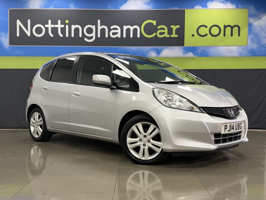 Used Honda Jazz 2014 for sale - 77356210: Photo 2