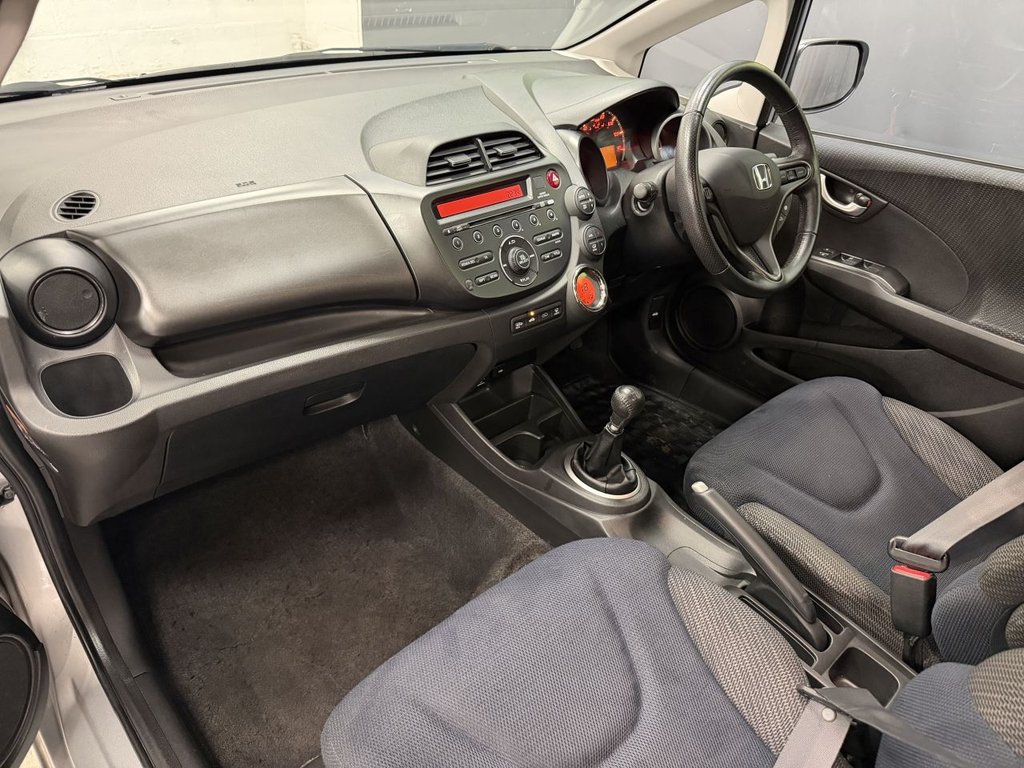 Used Honda Jazz 2014 for sale - 77356210: Photo 27