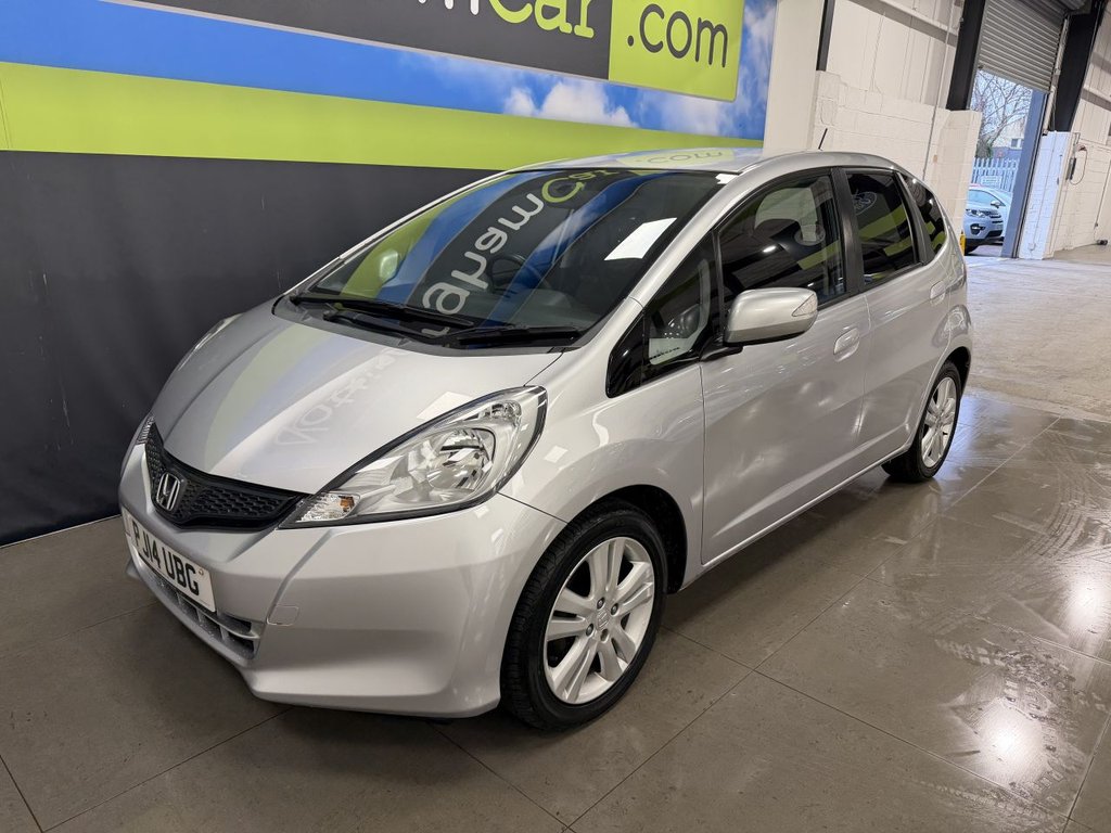 Used Honda Jazz 2014 for sale - 77356210: Photo 6