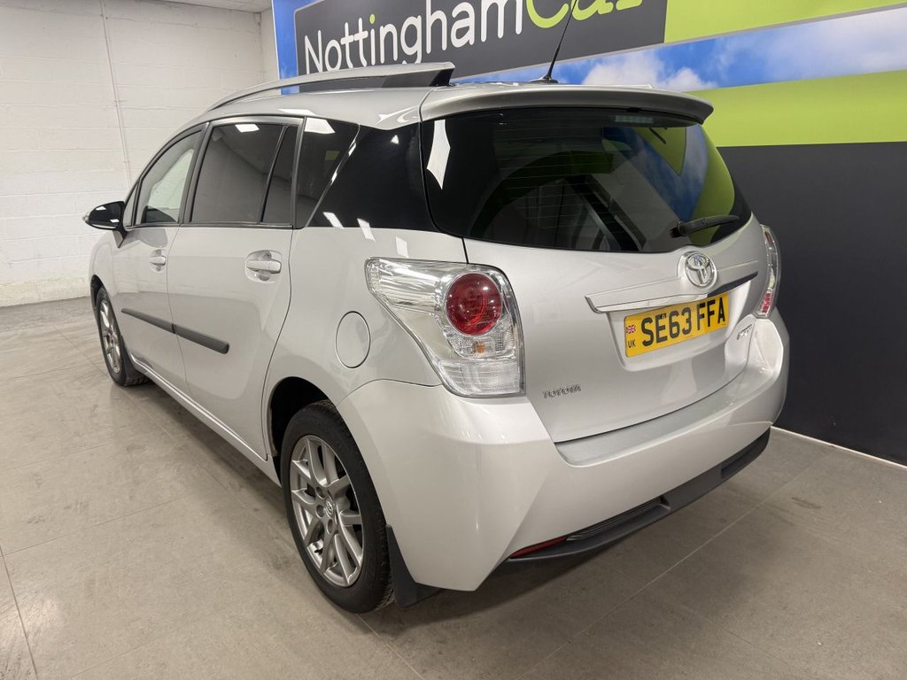 Used Toyota Verso 2013 for sale - 77133572: Photo 11