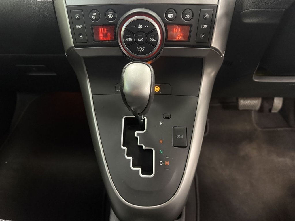 Used Toyota Verso 2013 for sale - 77133572: Photo 30