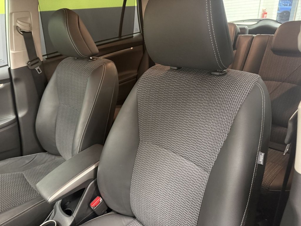 Used Toyota Verso 2013 for sale - 77133572: Photo 35