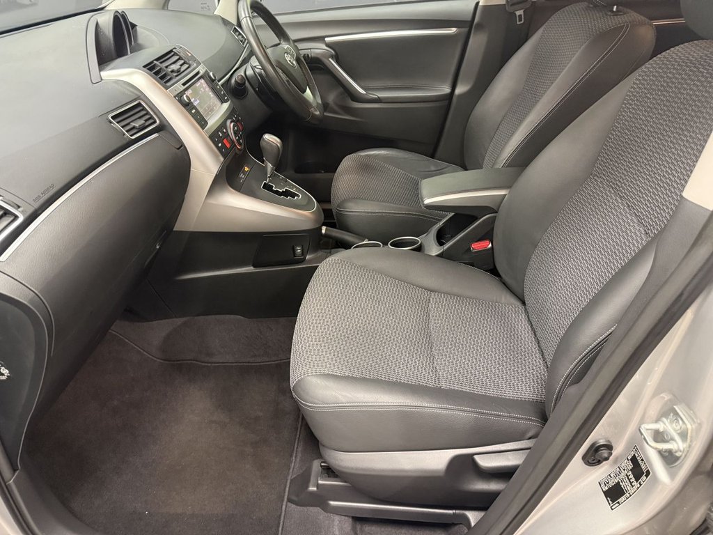 Used Toyota Verso 2013 for sale - 77133572: Photo 36