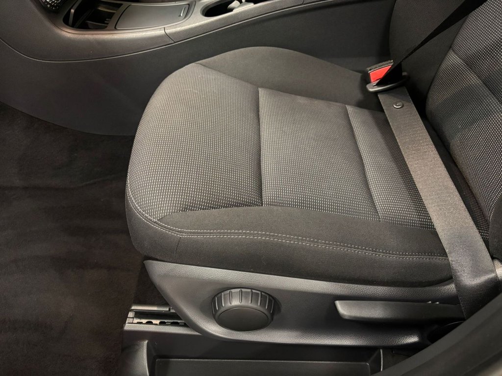 Used Mercedes-Benz B Class 2013 for sale - 77477583: Photo 35