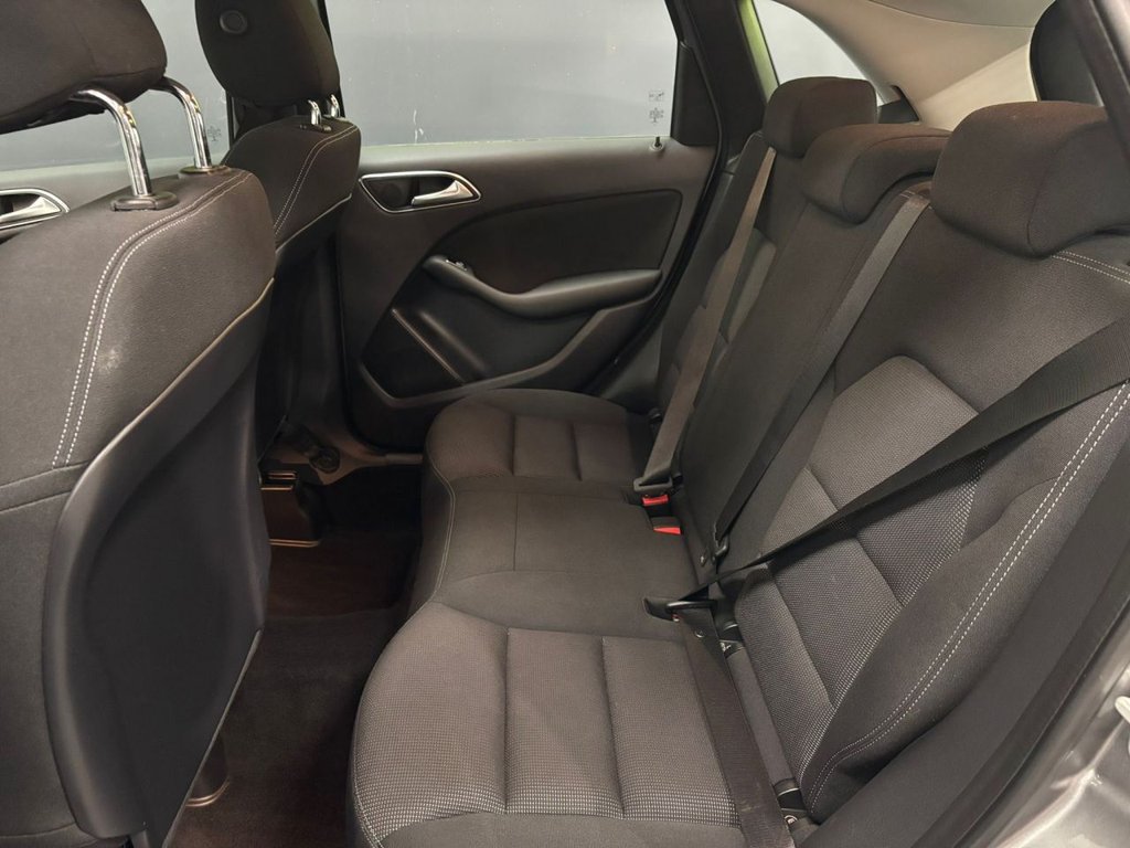 Used Mercedes-Benz B Class 2013 for sale - 77477583: Photo 38