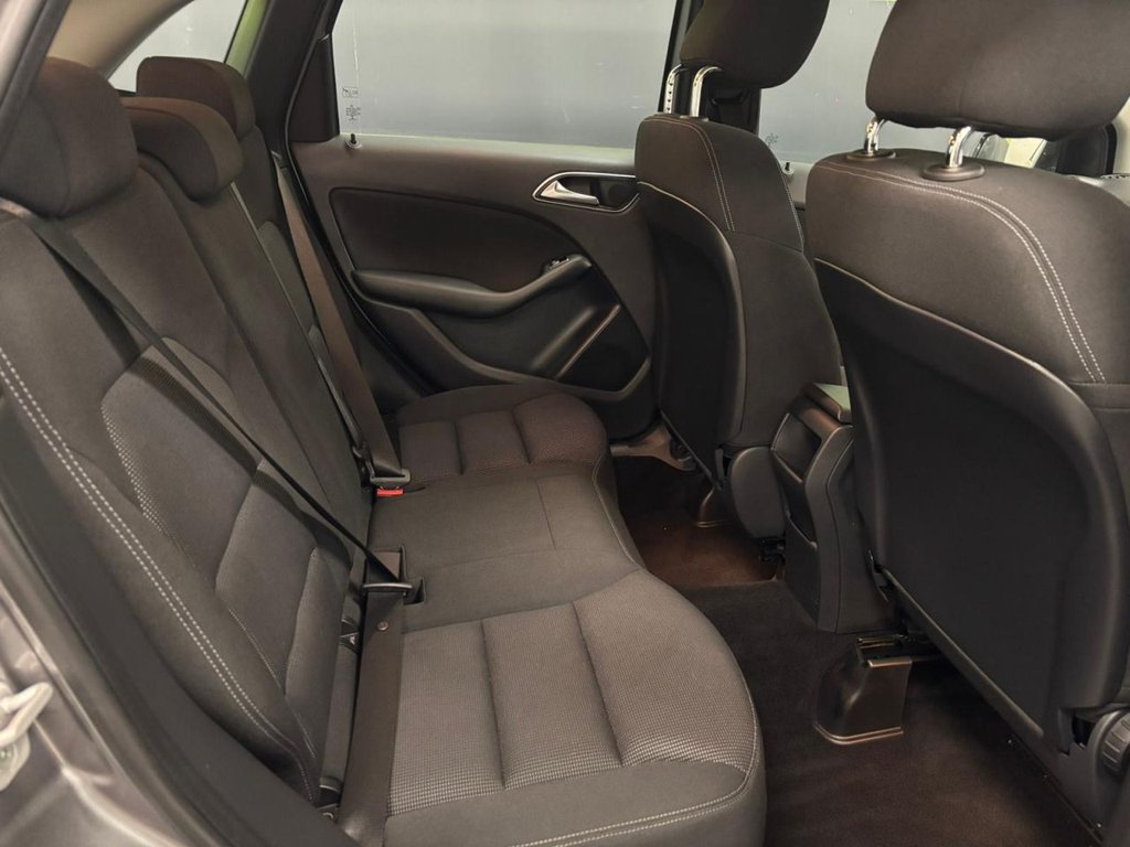 Used Mercedes-Benz B Class 2013 for sale - 77477583: Photo 39