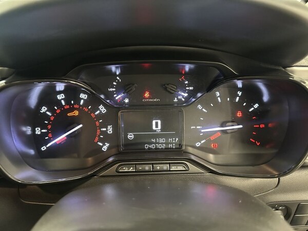 Used Citroen C3 2018 for sale - 75642450: Photo 19