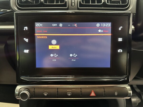Used Citroen C3 2018 for sale - 75642450: Photo 27