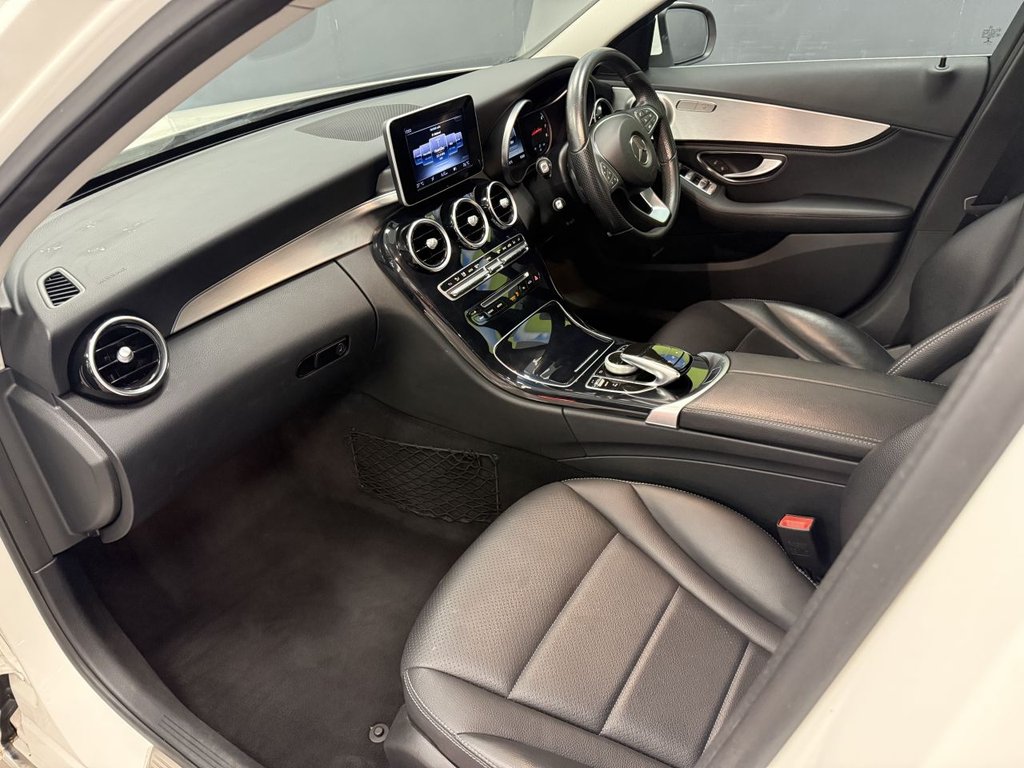 Used Mercedes-Benz C Class 2014 for sale - 75924006: Photo 35