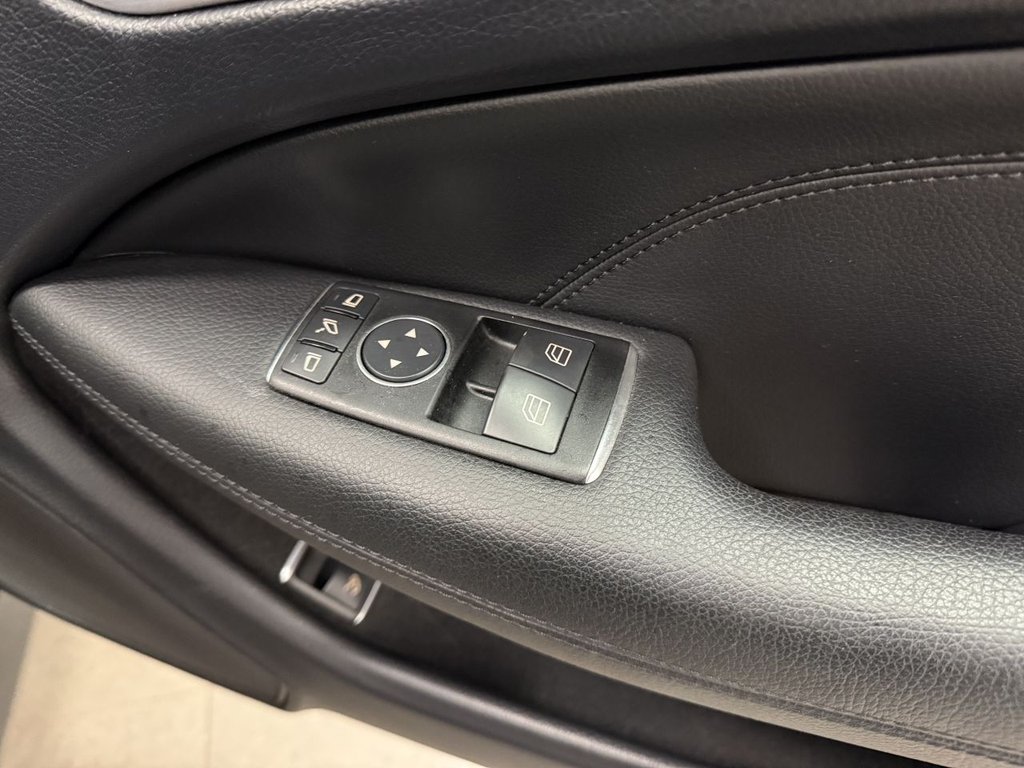 Used Mercedes-Benz C Class 2011 for sale - 76223309: Photo 14