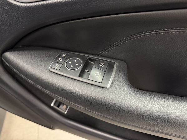 Used Mercedes-Benz C-Class 2011 for sale - 76223309: Photo 14