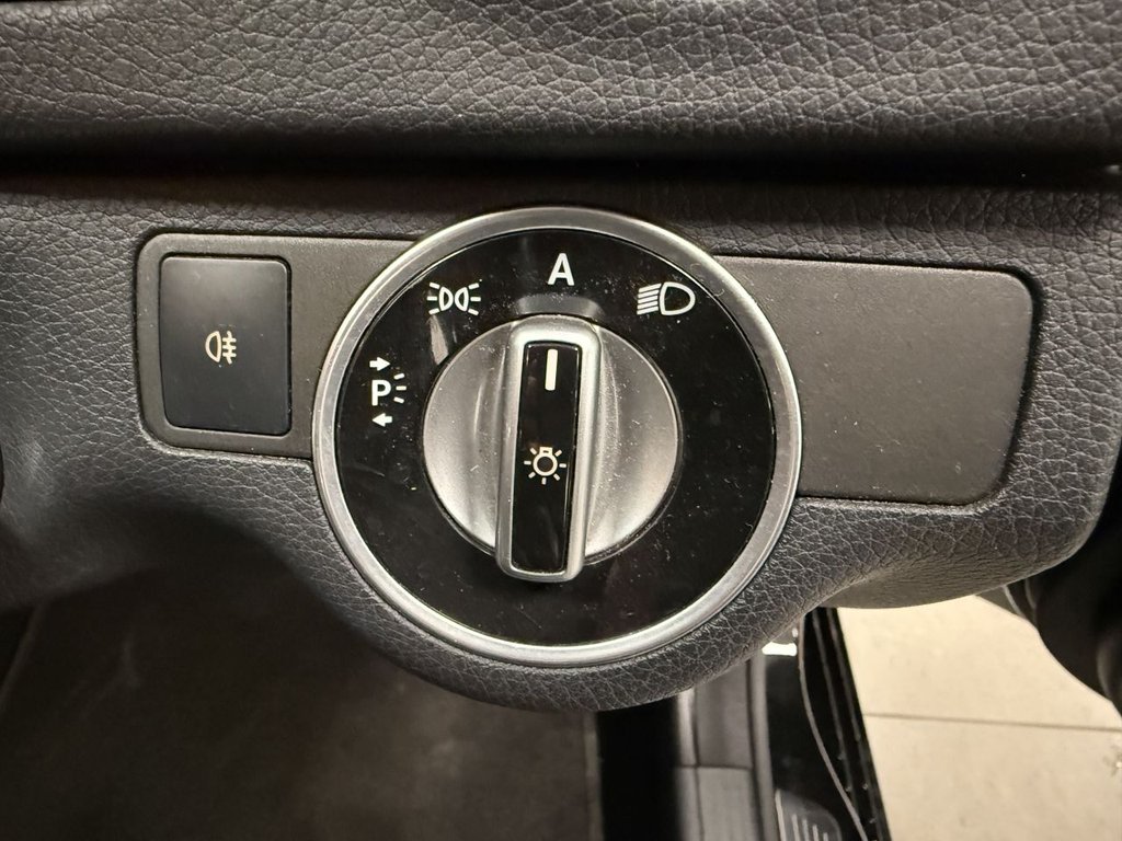 Used Mercedes-Benz C Class 2011 for sale - 76223309: Photo 22