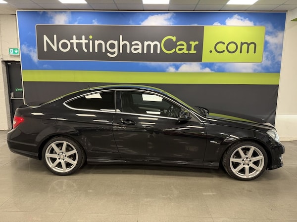 Used Mercedes-Benz C-Class 2011 for sale - 76223309: Photo 5