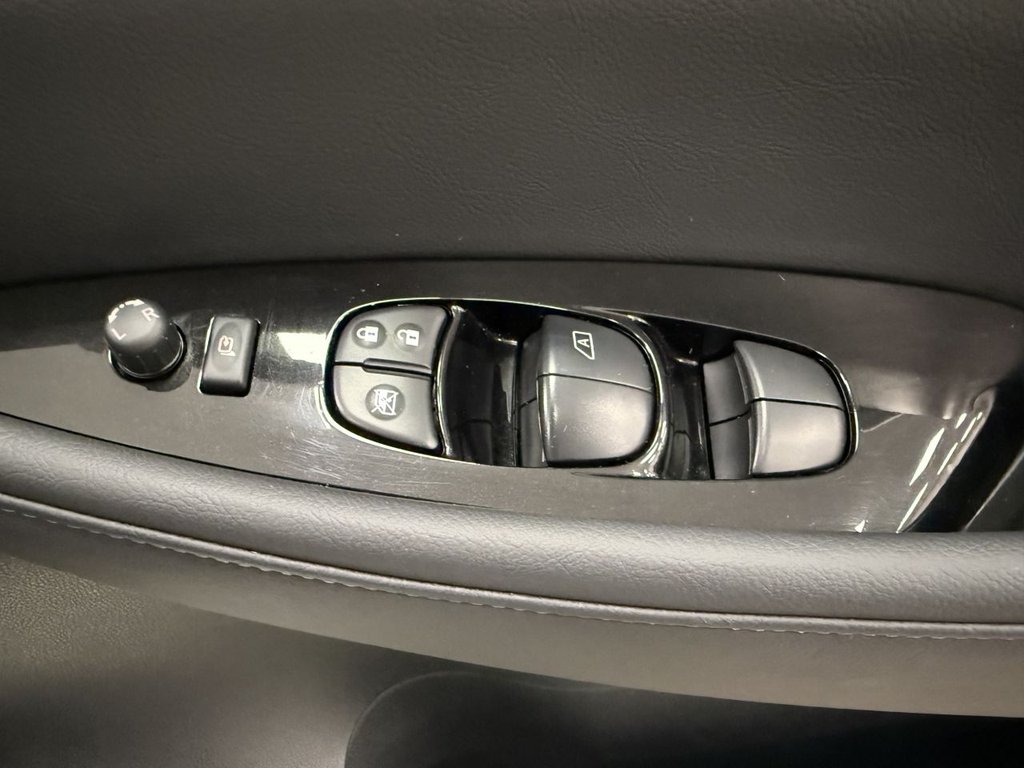 Used Nissan Leaf 2019 for sale - 76406986: Photo 14