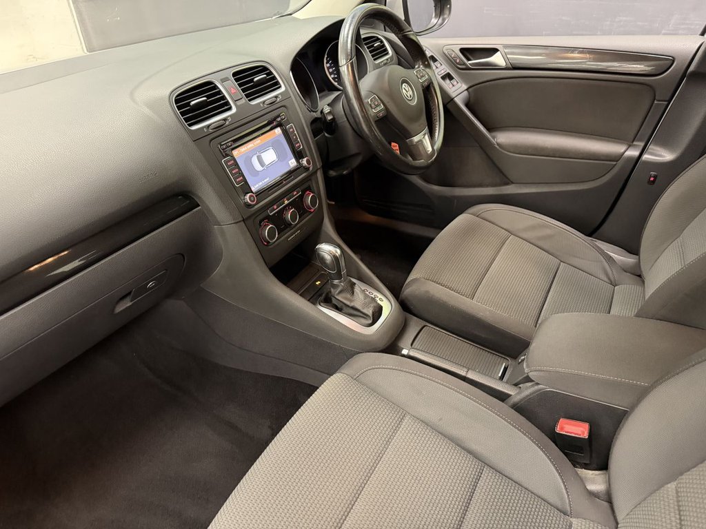 Used Volkswagen Golf 2011 for sale - 77890872: Photo 30
