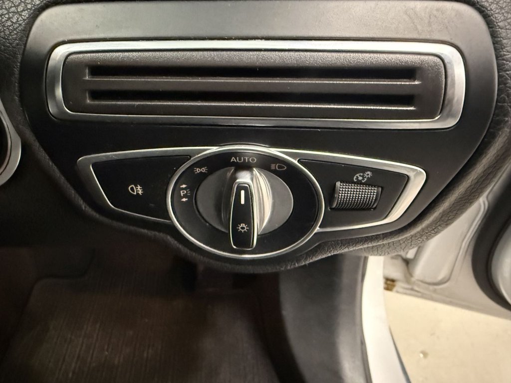 Used Mercedes-Benz C Class 2018 for sale - 76396458: Photo 23