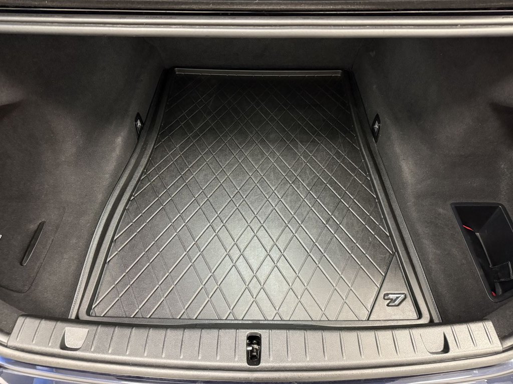 Used BMW 7 Series 2018 for sale - 77477251: Photo 11