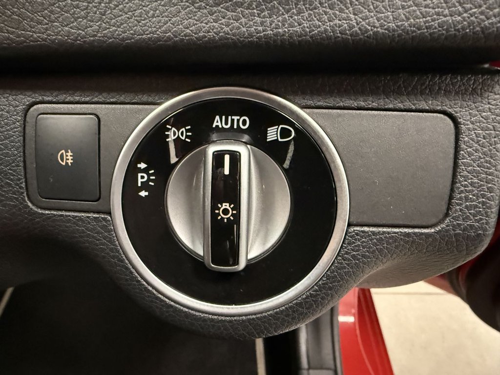 Used Mercedes-Benz C Class 2015 for sale - 78199947: Photo 24