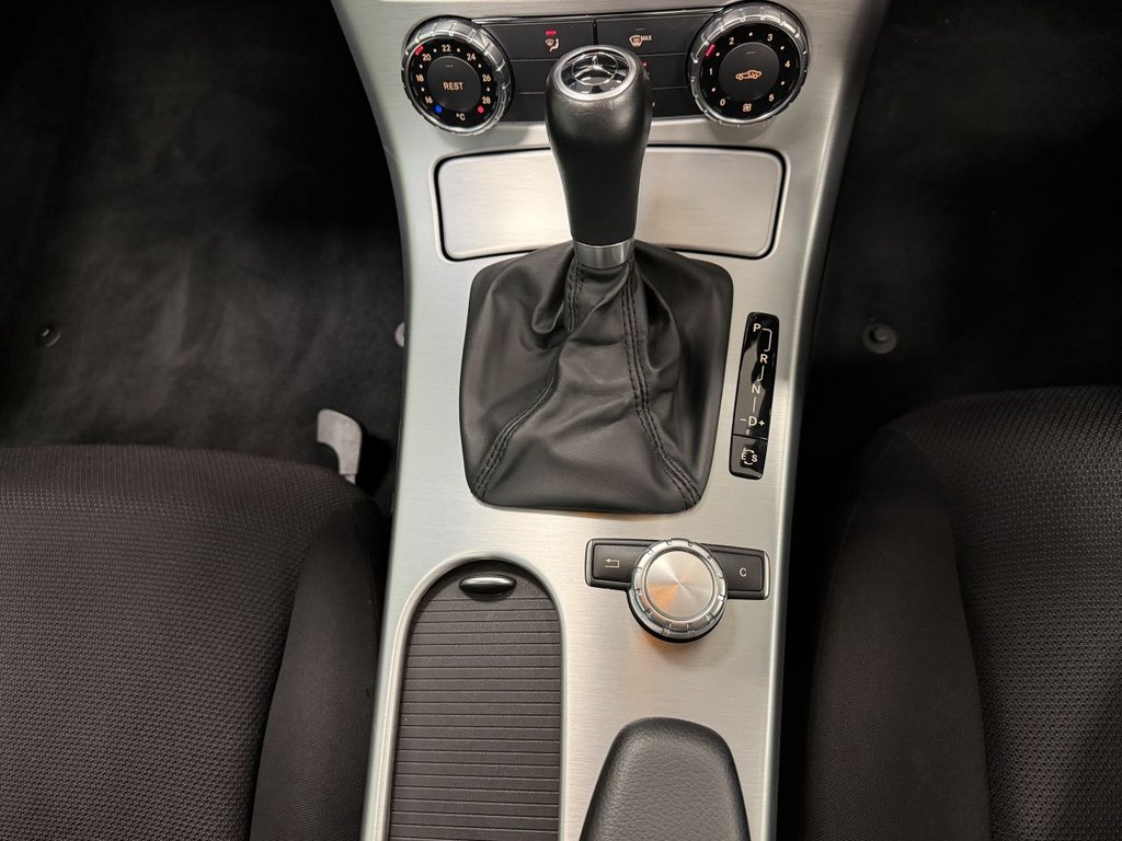 Used Mercedes-Benz SLK 2013 for sale - 77792499: Photo 20