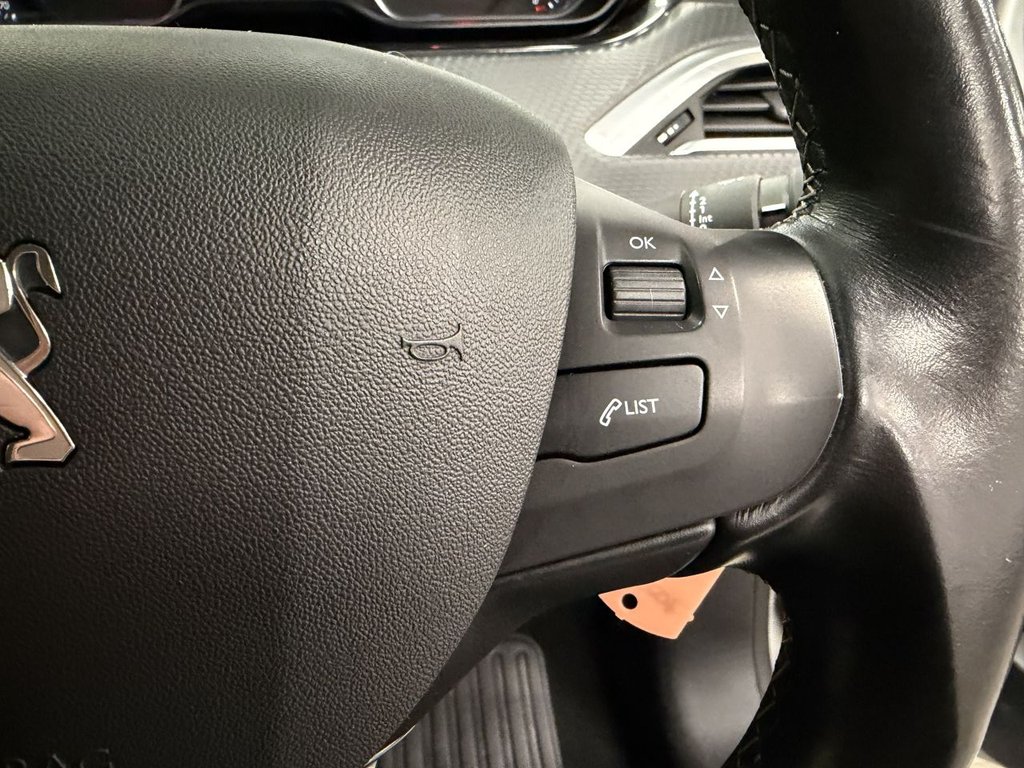 Used Peugeot 208 2018 for sale - 77891179: Photo 18