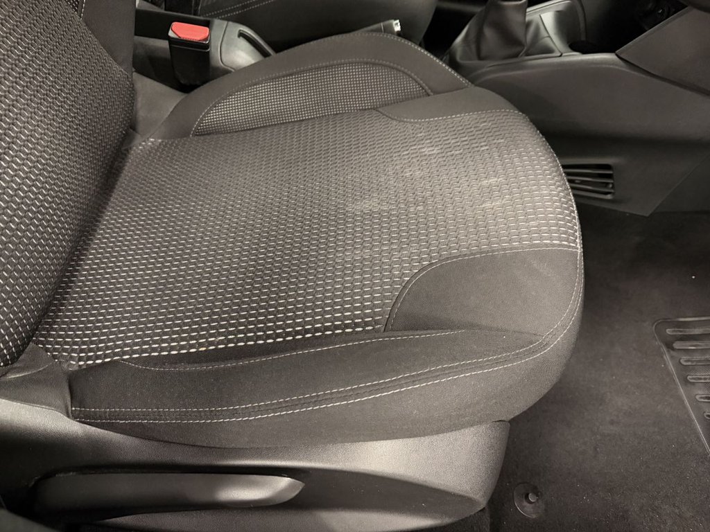 Used Peugeot 208 2018 for sale - 77891179: Photo 20