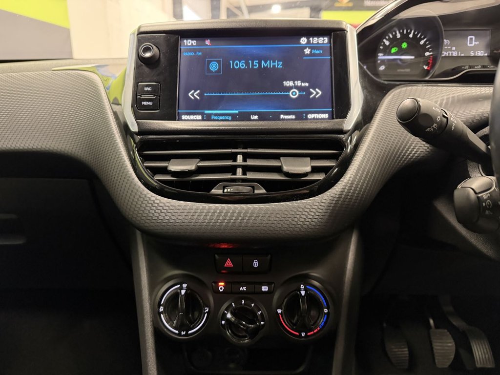 Used Peugeot 208 2018 for sale - 77891179: Photo 22