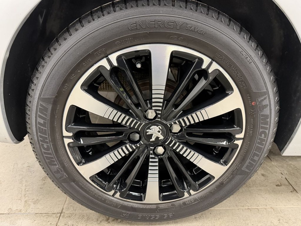 Used Peugeot 208 2018 for sale - 77891179: Photo 28