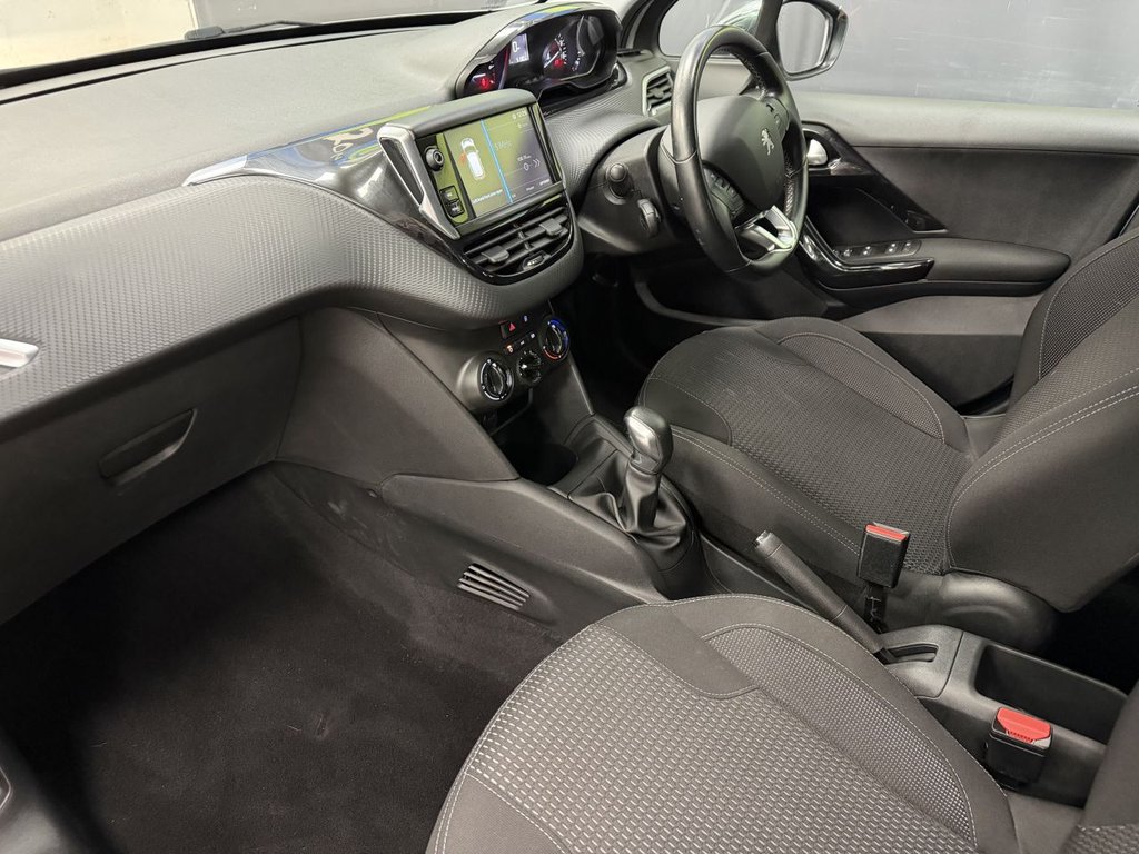 Used Peugeot 208 2018 for sale - 77891179: Photo 32