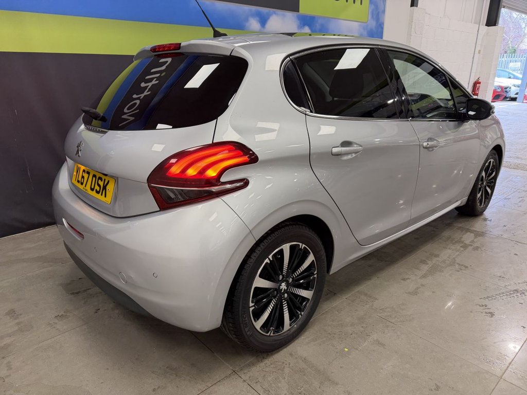 Used Peugeot 208 2018 for sale - 77891179: Photo 5