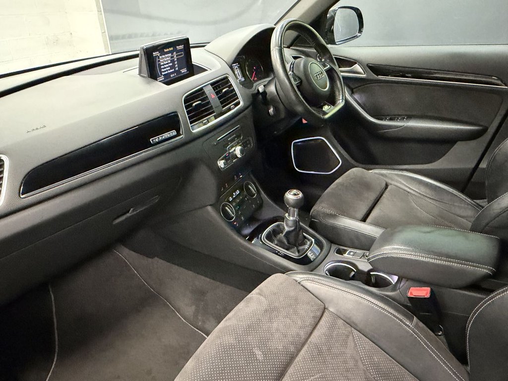 Used Audi Q3 2017 for sale - 77693500: Photo 32