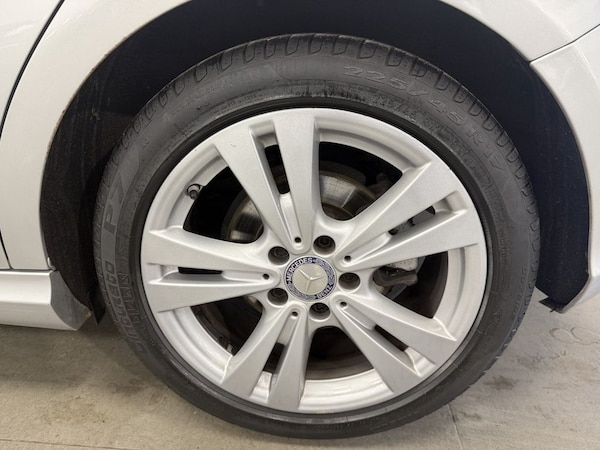 Used Mercedes-Benz A-Class 2017 for sale - 76119266: Photo 33