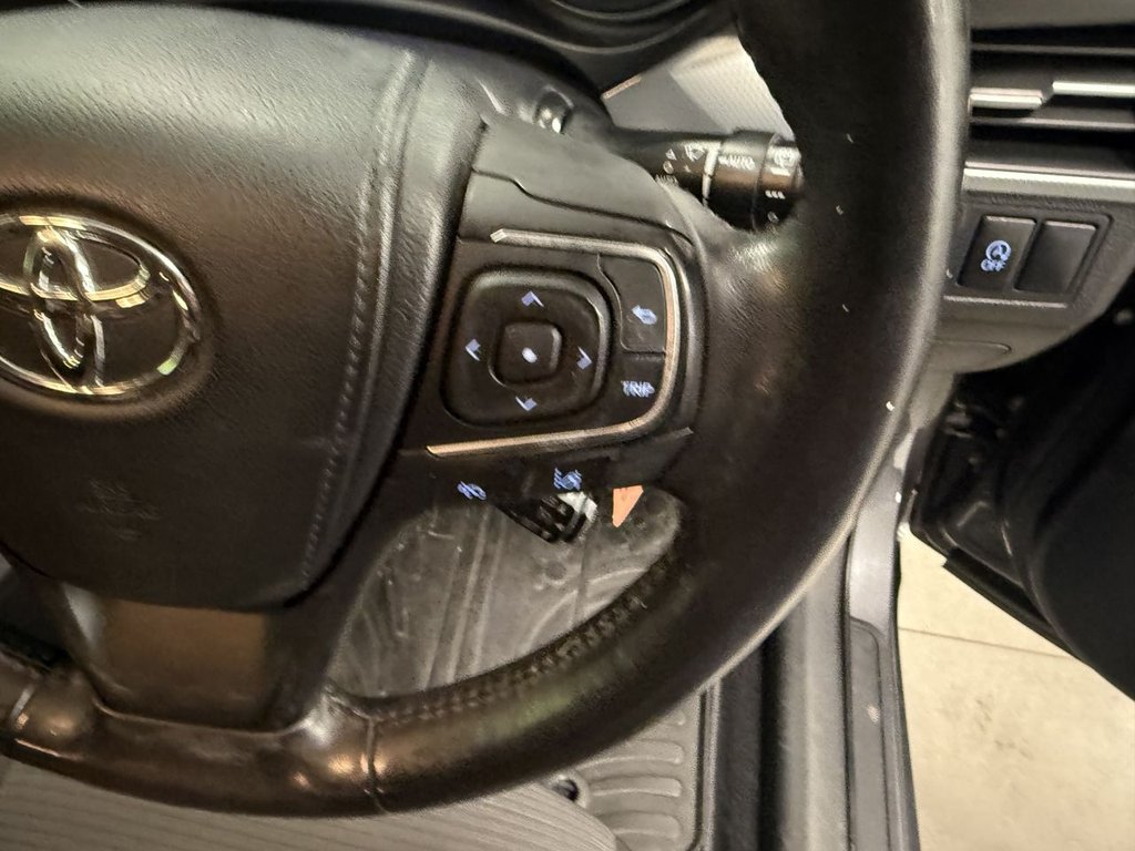 Used Toyota Avensis 2016 for sale - 77038123: Photo 19