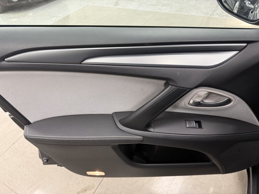 Used Toyota Avensis 2016 for sale - 77038123: Photo 28