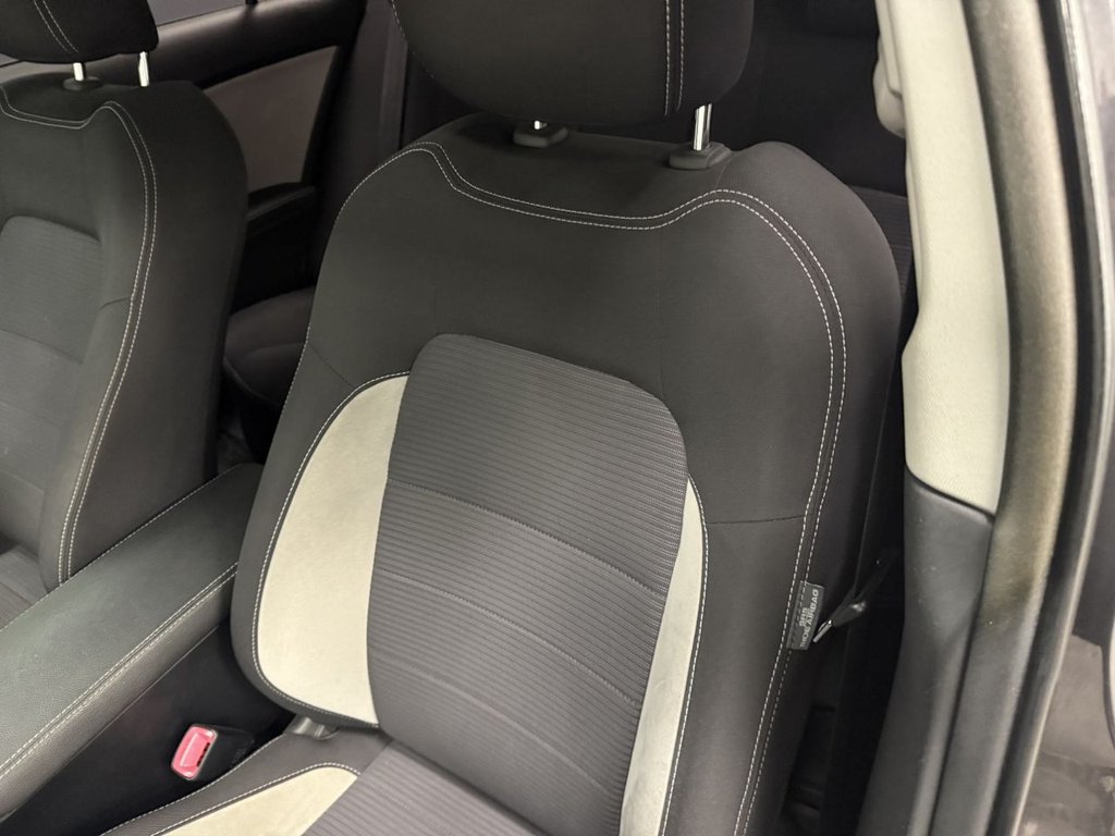 Used Toyota Avensis 2016 for sale - 77038123: Photo 29