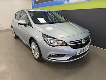 Used Vauxhall Astra 2018 for sale - 79482075: Photo