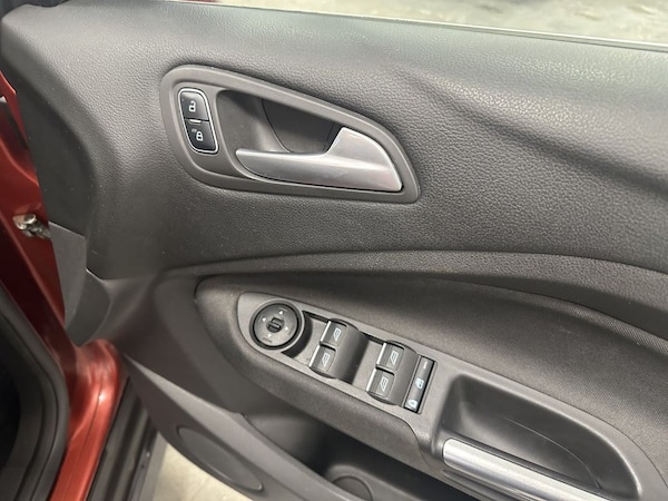 Used Ford Grand C-Max 2015 for sale - 75542704: Photo 14
