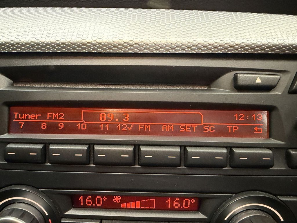 Used BMW 1 Series 2011 for sale - 78167369: Photo 25