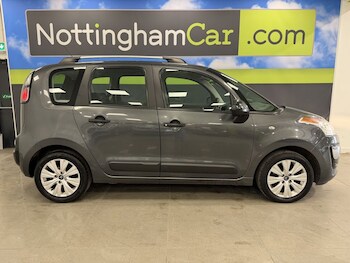 Used Citroen C3 Picasso 2016 for sale - 77891238: Photo