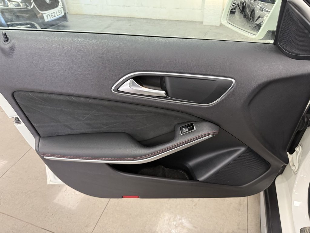 Used Mercedes-Benz GLA 2015 for sale - 76482206: Photo 33