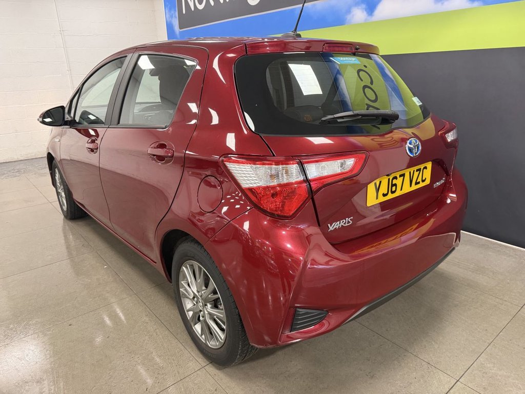 Used Toyota Yaris 2017 for sale - 76883748: Photo 11