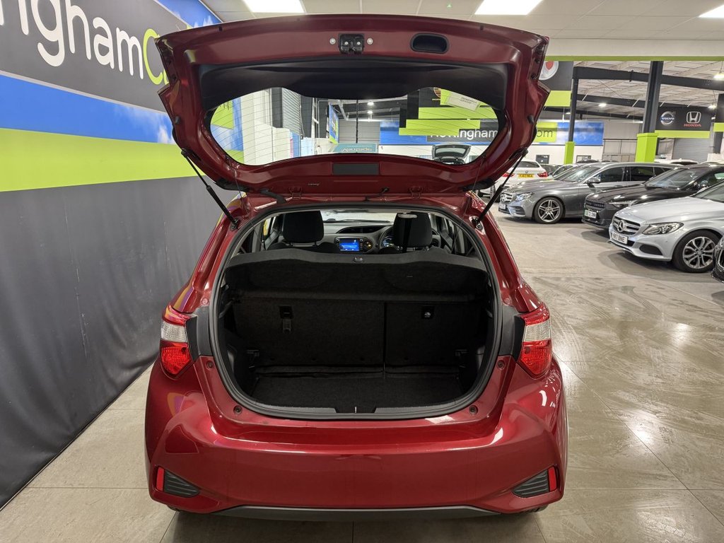 Used Toyota Yaris 2017 for sale - 76883748: Photo 12