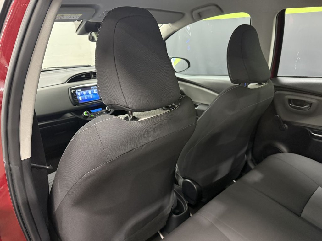 Used Toyota Yaris 2017 for sale - 76883748: Photo 39